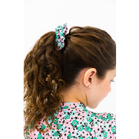 Scrunchie Wallflowers 